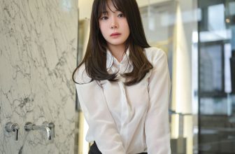 Wuyo 우요, ArtGravia Vol.403 Photobook Set.02