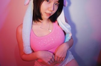 Jena Dammaya – Sensual Pink