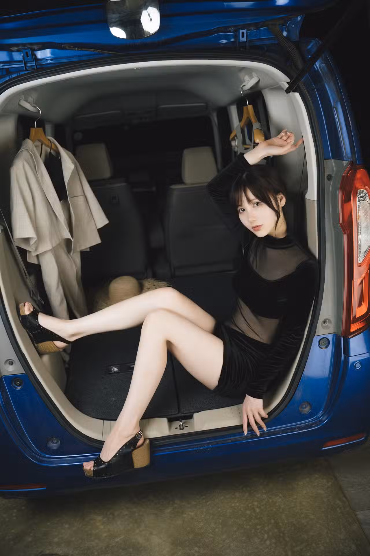 (XIUREN秀人網)2025.06.20 Vol.10439 Zoe柚柚 完整版無水印寫真(80P)