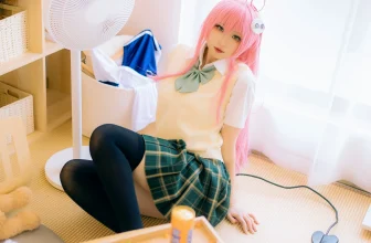 (Cosplay) 瓦斯塔亚小龙虾 – 校服[90MB-17photos]