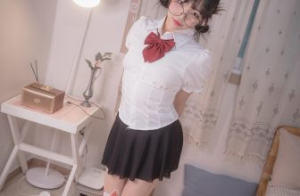 Jelly 젤리, PURE MEDIA Vol.276 Girl Trapped in a Rooftop Room Set.02