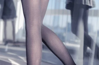 [網路收集系列]福利姬 兔玩映畫《 冬天的最後一條黑絲 》VIP福利帖[50P]