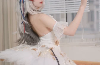 [cosplay] 咬一口兔娘ovo – W天鹅之舞 (+video)[933MB-55photos]