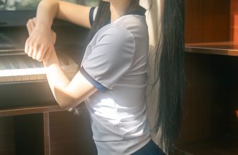 Cosplay Rua阮阮 春の更衣室-体操服