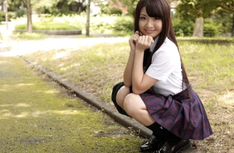 (長谷川夏樹)路邊跳蛋玩弄高中生還帶回家品嘗肉棒 (46P)