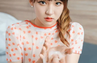 [Hendoong ] 撫媚神情加上嫩白肉體 擄獲您的芳心 (29 Photos)