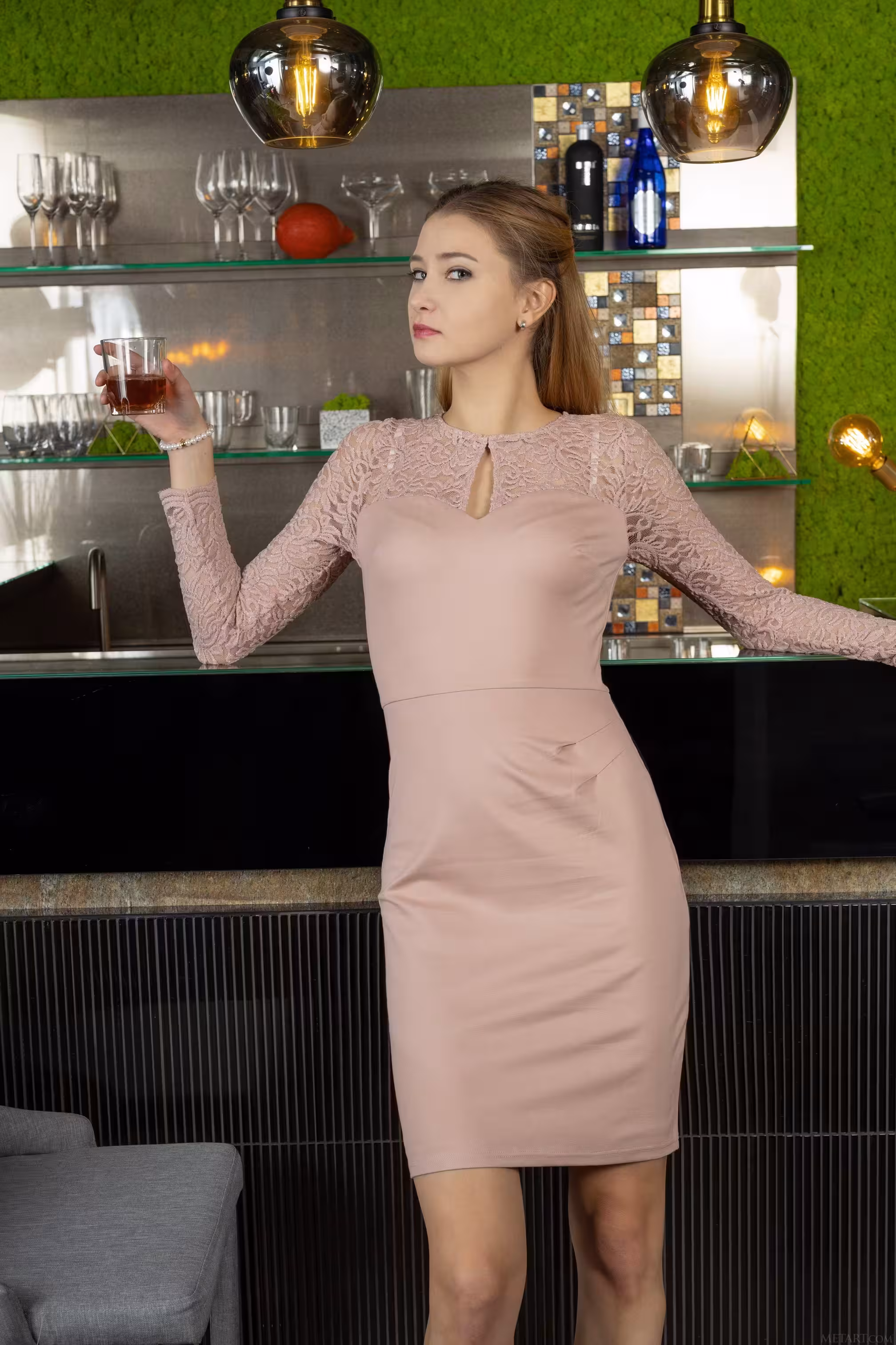 艾琳 – 斯嘉麗·蕾絲（118p）