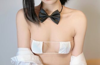 Coser@布丁大法 Pudding Dafa – 东山小红 (22P – 1V)