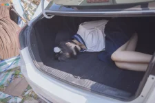 悠宝三岁 放学后被绑在后备箱[419MB-57photos]