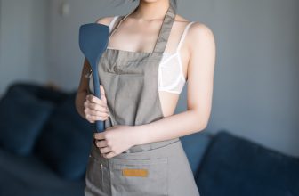 Cosplay 汪知子 围裙