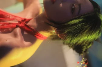 Dongeuran 동그란, PhotoBook 「Hong Kong」 Set.02