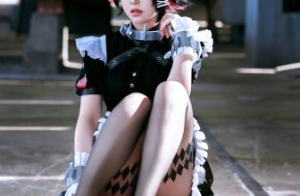 Banbanko 半半子 – Ellen Joe