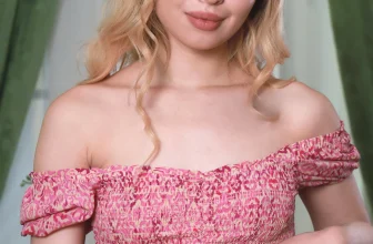 Mia Lamb – 呈現（92p）