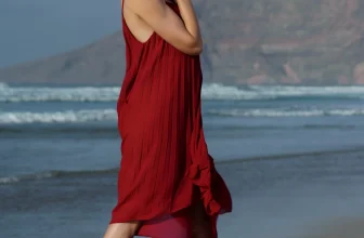 Leni Doll Shore Stroll (121 Photos)