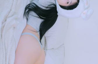 Yeon Woo 연우, Photobook ‘Terrace’ Set.05