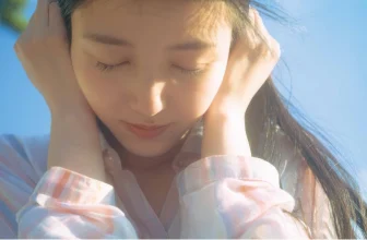 Shiori Kubo 久保史緒里, Young Gangan 2025 No.23 (ヤングガンガン 2025年23号)