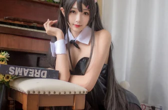[cosplay] 鱼子酱不能睡懒觉 樱岛麻衣[77MB-11photos]
