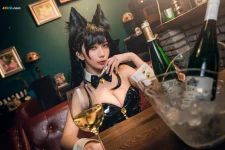 迷失人形QUQ – 陪酒女郎[44MB-15photos]