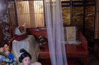 年年 – 廣寒宮 (80 Photos)