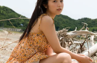 [吉田莉桜] 蜜大腿 飽滿嫩乳 直接封頂 (24 Photos)