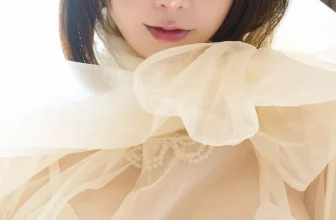 えなこ『完全未発表30カット』 (32 Photos)