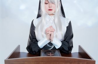 Cosplay Natsuko夏夏子 反差修女