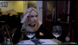 Blonde girl fights black brother (5 Photos)