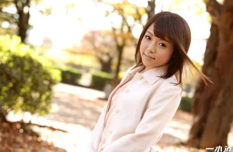 (並木あゆ)女友帶著跳蛋外出旅行 (83P)