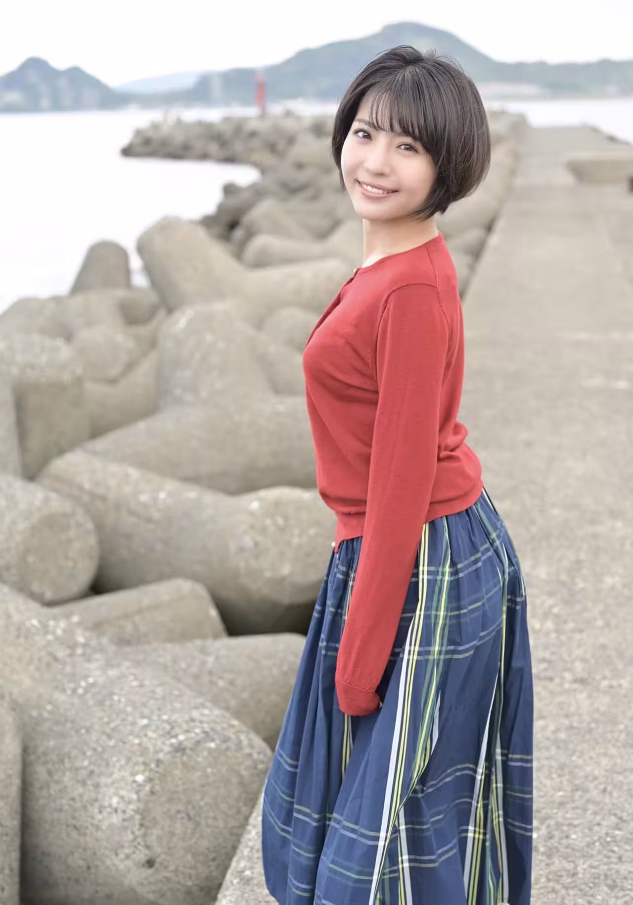 (大白桃子) 渾圓飽滿身材火辣性感 視線完全不想移開 (13P)