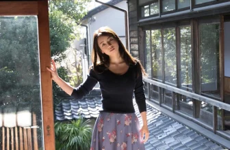 Miu Nakamura 仲村美海, 週刊ポストデジタル写真集 『背中を流して』 Set.01