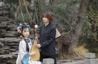 YiTuYu艺图语 Vol.8634 A Ming (18P)