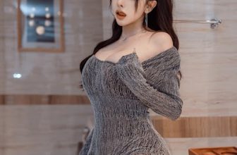 [XR Uncensored] Li Li Sha (李丽莎) R18 秀人网模特 女神的短裙灰丝