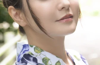 Miri Hanai 花井美理, グラビア写真集 「Kiss You 2」 Set.02