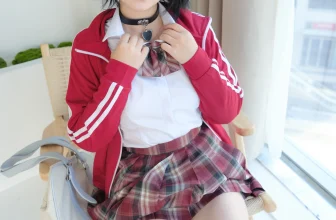 Cosplay Lin Shuci 林书辞 – 工作服娃娃脸甜心双马尾想咬一口肥美