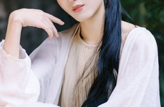 YiTuYu艺图语 Vol.8581 Ya Tui (19P)