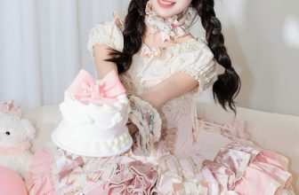 YiTuYu艺图语 Vol.8557 Xia Yu Xiao Nian (26P)