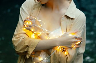 YiTuYu艺图语 Vol.8530 Yi Ming (20P)