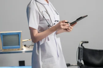 Cosplay 年年Nnian – 护士长の秘密