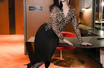 XIUREN No.10901 玫瑰我爱你