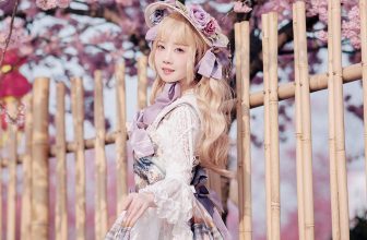 YiTuYu艺图语 Vol.8579 Zi Qing (16P)