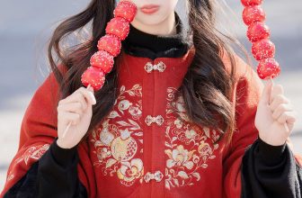 YiTuYu艺图语 Vol.8539 Xia Yu Xiao Nian (22P)